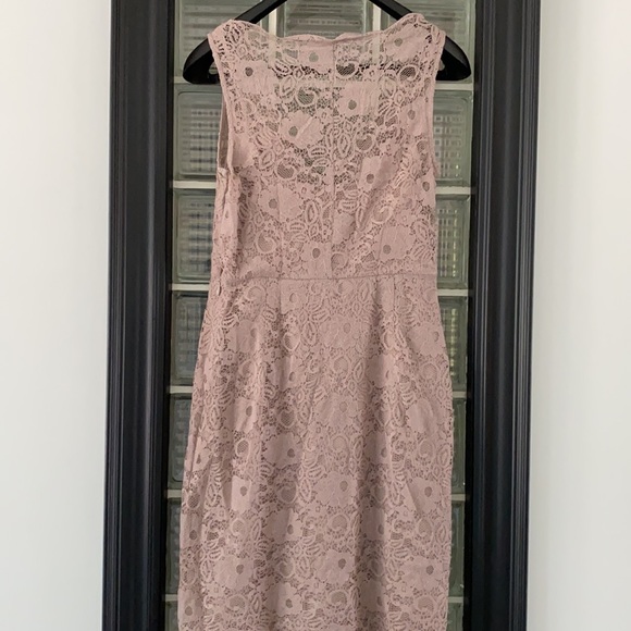 EUC BCBG MAXAZRIA Lace Knee Length Dress - Picture 4 of 5